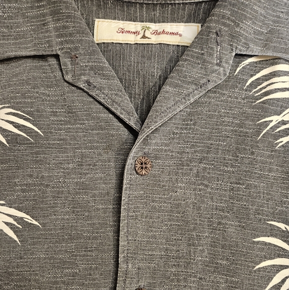 Tommy Bahama "Garden of Hope and Courage" Special Edition Men's Shirt Size Large - Picture 6 of 14